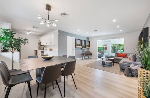 Cutler Bay House | Tropical Paradise w/Games, Playground & H. Pool