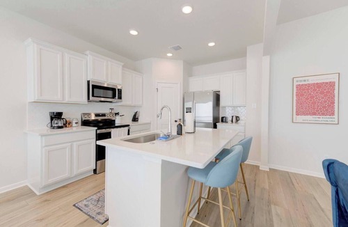Troy Apartment | Troy Gem Stylish & Central Stay