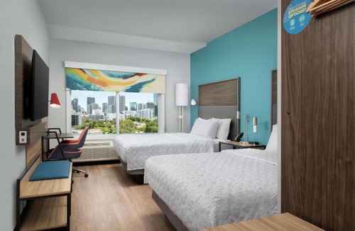 The Roads Hotel | Tru By Hilton Miami West Brickell