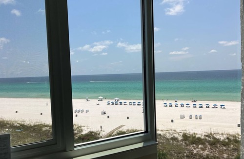Panama City Beach Condo | 🏖️ True Beachfront Studio | FREE Beach Chairs | Early 3PM Check-In