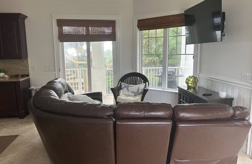 Melbourne Beach House | Turtle Trax - Elegant five bedroom new oceanfront home with heated pool.