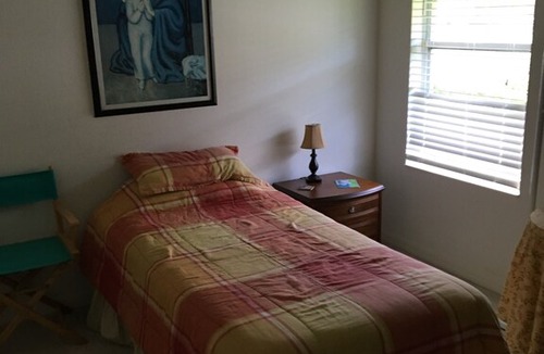 Imperial Lakewood's House | Two Bedrooms with private bath in Private Home with Pool on Golf Course