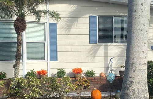 North Naples House | TWO MILES FROM THE BEACH!!!