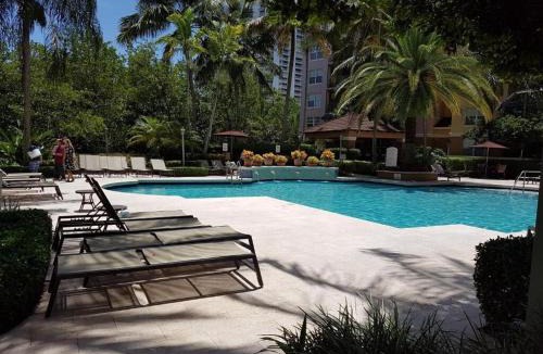 Aventura House | Uhost AI - 3BR Condo - Stunning Water Views
