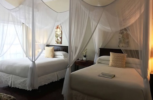 Uptown - Upper Duval House | Ultimate Key West Experience! Access to 2 Beaches, 3 Pools, Near Duval Street