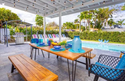 South Lake House | Ultimate Luxury 5BR Villa near Hollywood Beach