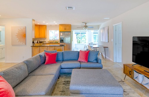 Harbor Village House | Updated, mid-century home with private pool, patio, central AC - near the beach