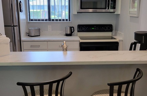 Palm Beach Gardens Condo | Upscale: Cozy PGA Club Cottage-Minutes from Jupiter