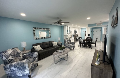 Tierra Verde Condo | Vacation Paradise with Waterfront