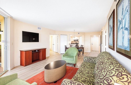 Weston Condo | Vacation Village at Bonaventure 2BR Sunday Check-In