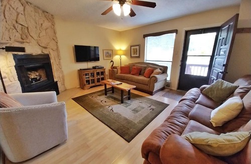Red River House | Valley Condo 126