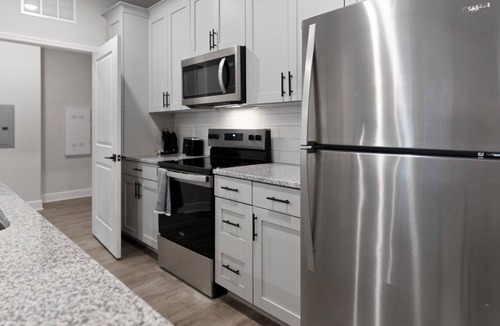 Newberry Apartment | Vanguard 2BD 13 - Two Bedroom Apartment, Sleeps 4