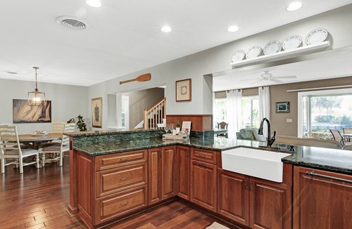 Silver Shores House | Vero Beach Riverfront Private Home! Hot Tub, Bike to Beach, Kayaking, SUP