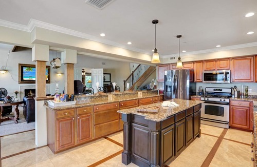 Captiva Villa | Villa Island Getaway - BEACHFRONT with BOAT INCLUDED on North Captiva!