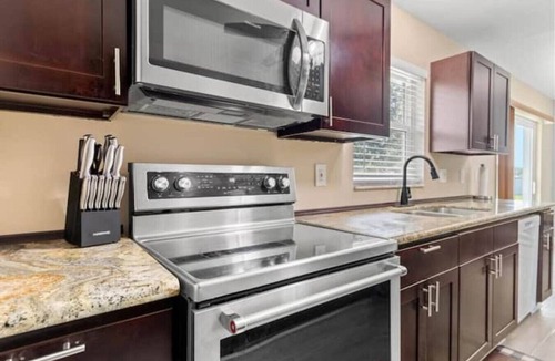 Lehigh Acres House | Villa Varges - Be our Guest!
