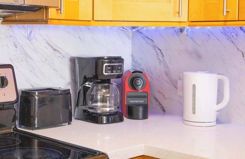 North Bay Village Apartment | Vista Mar, Minutes to Beach, Cozy