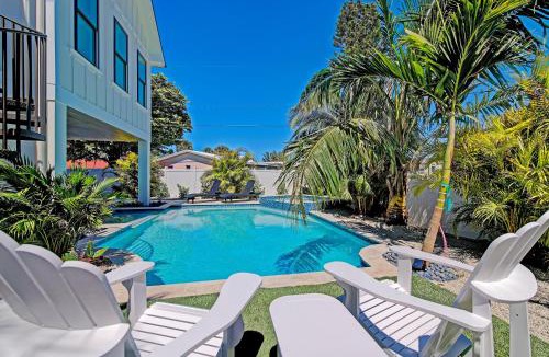 Anna Maria House | Vitamin Sea managed by Beach Retreats