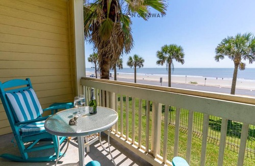 Galveston Condo | Vitamin Sea @ The Dawn, Beach front 2 BR Condo