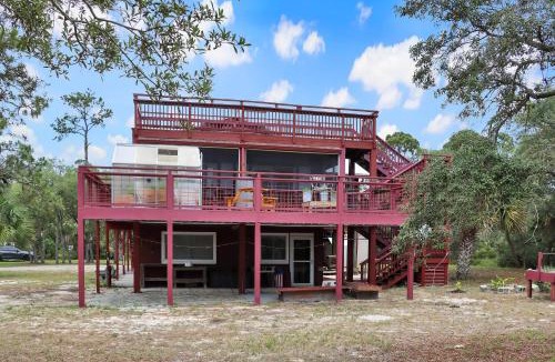 Indian Pass House | Wales Pod by Pristine Properties Vacation Rentals