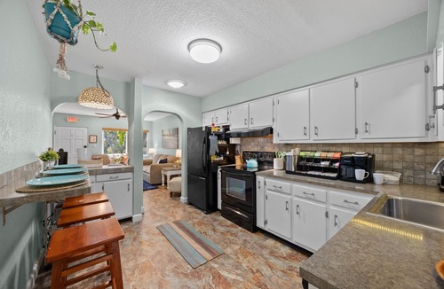Cocoa Beach Cottage | Walk 2 Beach|3BR Retreat|Firepit|Pet Friendly