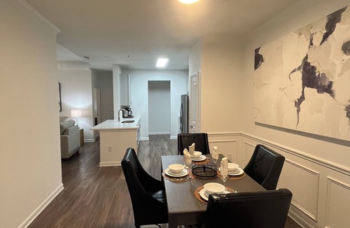 Alpharetta Apartment | Walk-in Spacious 3-bedroom apartment with AC in lovely Alpharetta