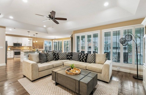 South Padre Island House | Walk to Bay & Beach! Private Pool! Foosball! Games