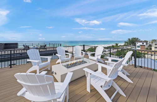 Bradenton Beach House | Walk to Beach & Bridge St - Gulf-View Luxury