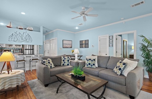 Clipper Cove House | 🏖️Walk to Beach | Great Location | Lule Cottage🏖️