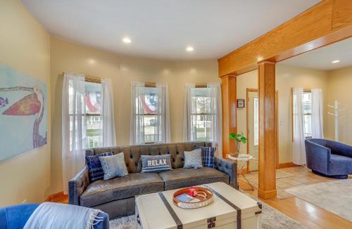 Vermilion House | Walk to Beach: Home w/Pool in Vermilion
