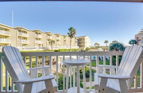 Galveston House | Walk to Galveston Beach: Resort Condo w/Perks!