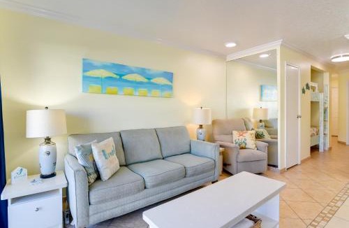 Galveston House | Walk to Galveston Beach: Resort Condo w/Perks!