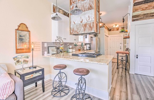 Galveston House | Walk to Pleasure Pier! 'Rose's Beach House'