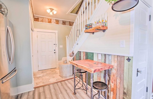 Galveston House | Walk to Pleasure Pier! 'Rose's Beach House'