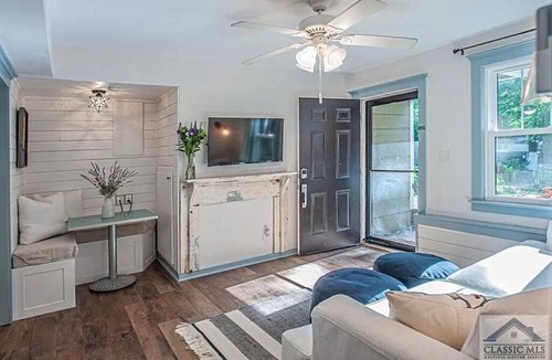 Athens House | Walkable, 1BR/1BA, w/d, Kitchen, Updated, Coffee