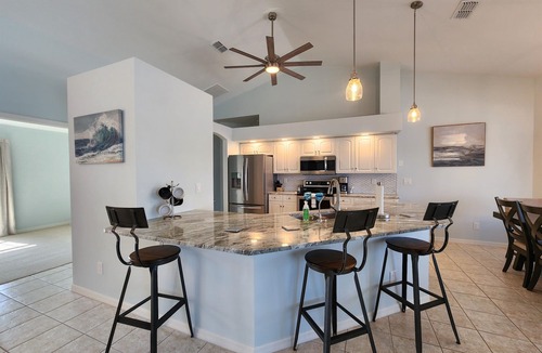 Burnt Store House | Water Front, Heated Pool, Tiki, Large Lanai