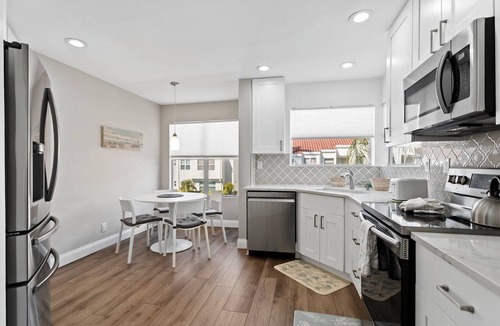 Isla del Sol Condo | Water View 2BR | Near St. Pete Bch