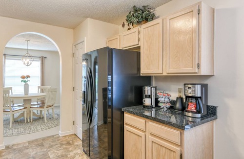 Deercreek House | Water View Retreat | spacious 3br w/lanai