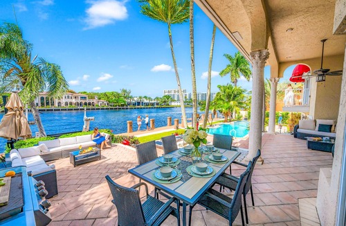 Bel Air Villa | Waterfront/Heated Pool/Canal View & Access/Coastal Key/VlLLAS