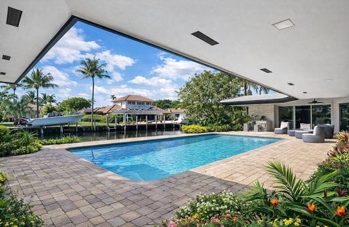 Landings House | Waterfront 4100sf 5-bedroom house in beautiful Fort Lauderdale, pool & 250' dock