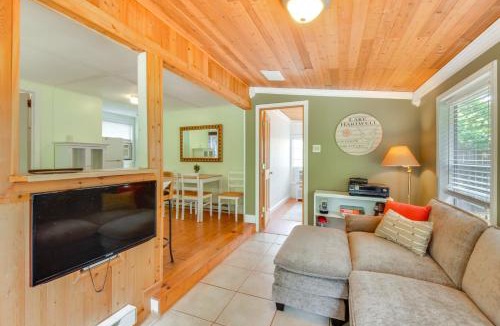 Townville House | Waterfront Cabin w/Private Dock on Lake Hartwell!