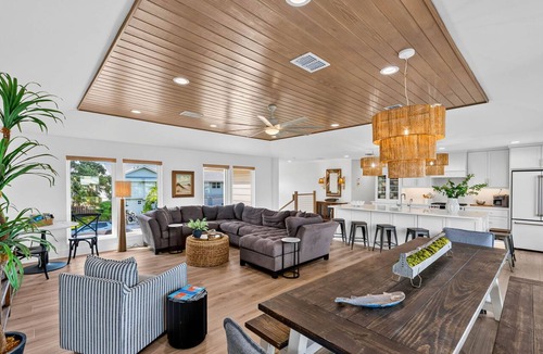 Key Allegro House | Waterfront Canal Home w/Private Dock |Sleeps 11