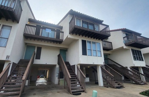 Port O Connor Villa | Waterfront Condo with Private Boat Slip and Community Swimming Pool