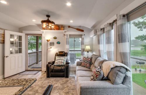 Andalusia House | Waterfront Couples Retreat w/Views in Andalusia!