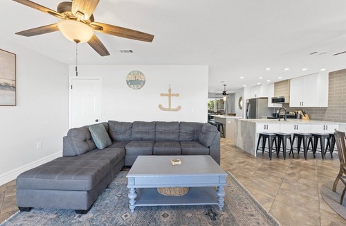 Ocean City House | Waterfront Getaway☀️| Bay Views | Turtle's Cove | Dog-Friendly 🐾 | Fire Pit & Grill