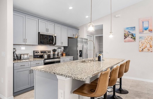 Mariner House | Waterfront Getaway - Fish from Backyard Canal