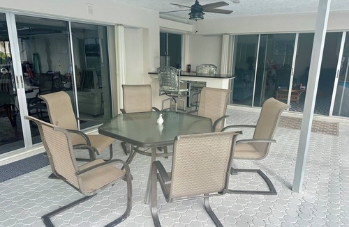 Marco Island House | Waterfront home with south facing pool & views over the bay