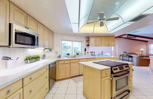 Sorrento Shores House | Waterfront home with pool dock accessible to Gulf with AC & WD