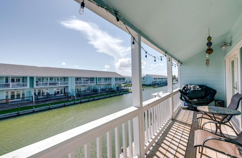 Key Allegro House | Waterfront Key Allegro Condo w/Balcony & Pool