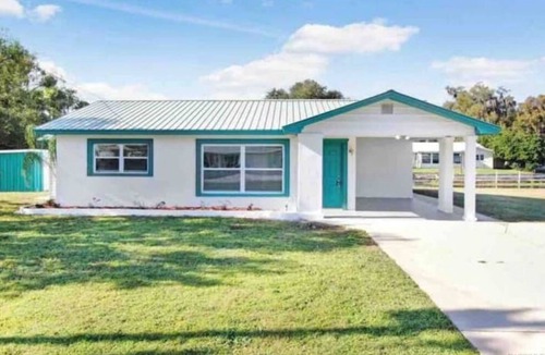 Inverness House | Waterfront Retreat, w/Kayaks/Snowbird Friendly/Withlacoochee Bike Trail/Springs