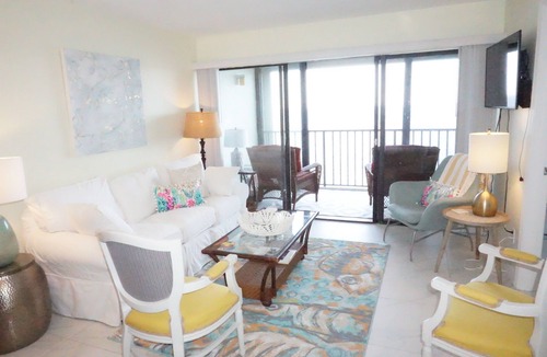 Titusville Condo | Waterfront Top Floor Condo with Perfect Views of Dolphins and SpaceX Launches